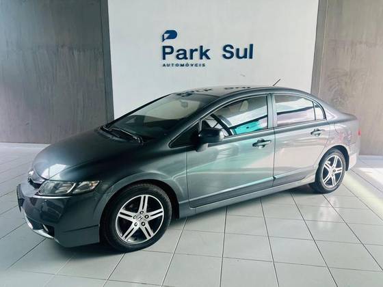 HONDA CIVIC 1.8 EXS 16V FLEX 4P AUTOMÁTICO HONDA CIVIC 1.8 EXS 16V FLEX 4P AUTOMÁTICO